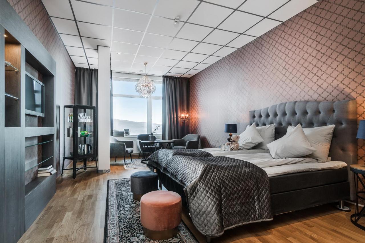 Hotell Hallstaberget Sollefteå Exterior photo